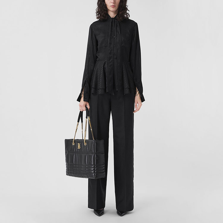 (Women) Burberry FW21 Silk Tie Stripe Pleated Long Sleeve Shirt Black 80488571 圖 3