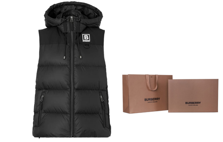 Sizing (W) バーバリー FW22 ブラック レタープリント フード付き ダウンベスト 80614071