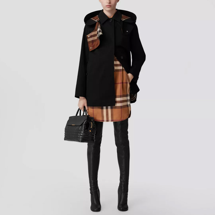 (Women) Burberry FW22  Black Trench Coat with Detachable Hood and Check Lining. 80581521 圖 4