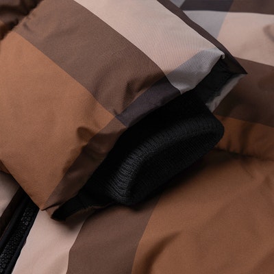 (Women) Burberry FW22 Check Quilted Down Jacket Short Zip Brown 80590961 Sizing (Women) Burberry FW22 Check Quilted Down Jacket Short Zip Brown 80590961