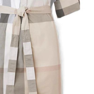 (W) Burberry FW22 Gaun Midi Lengan Panjang Kotak-Kotak Kancing Warna Beige Muda. 80652141 Details for (W) Burberry FW22 Gaun Midi Lengan Panjang Kotak-Kotak Kancing Warna Beige Muda. 80652141