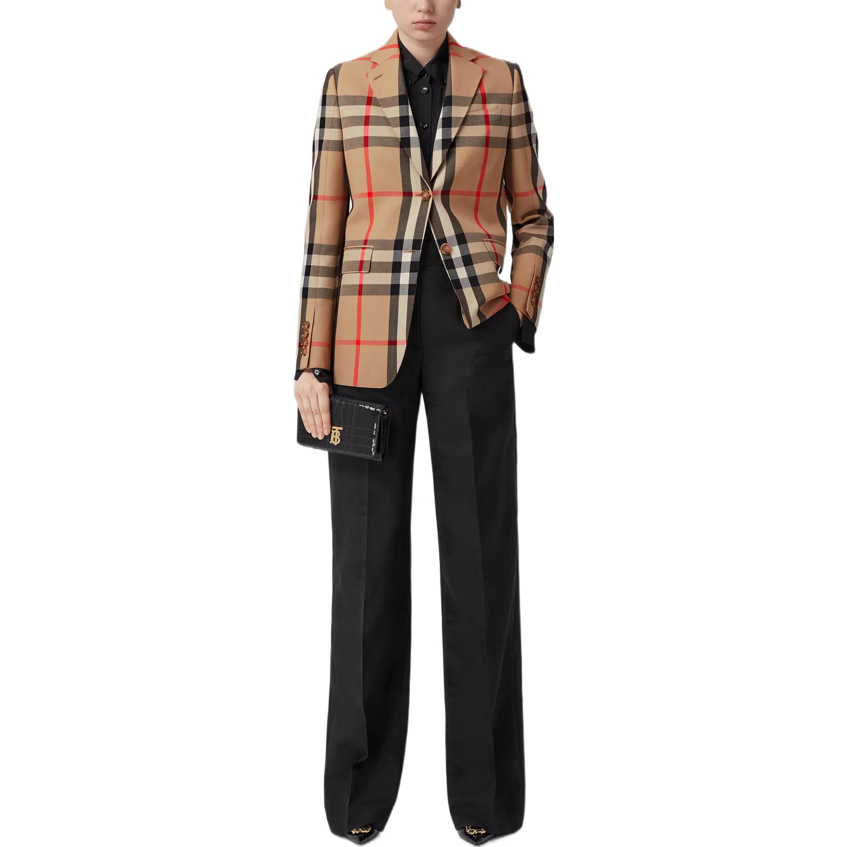 Lookbook (W) Burberry FW22 Blazer Khaki Kotak-Kotak Single-Breasted Notch-Lapel. 80632411