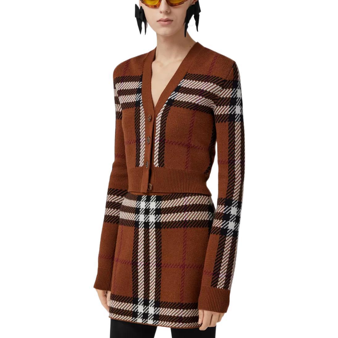 Purchase (Women) Burberry FW22  Checkered V-Neck Button-Up Short Cardigan Birch Brown. 80632191