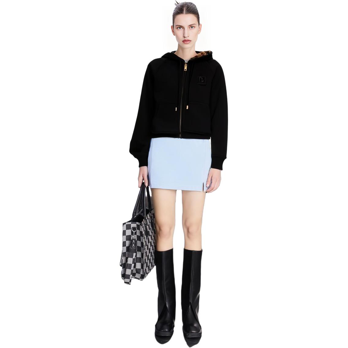 Lookbook (Women) Burberry FW22  Hoodie Black - Solid Color, Plaid Lining, Zip & Drawstring. 80615541