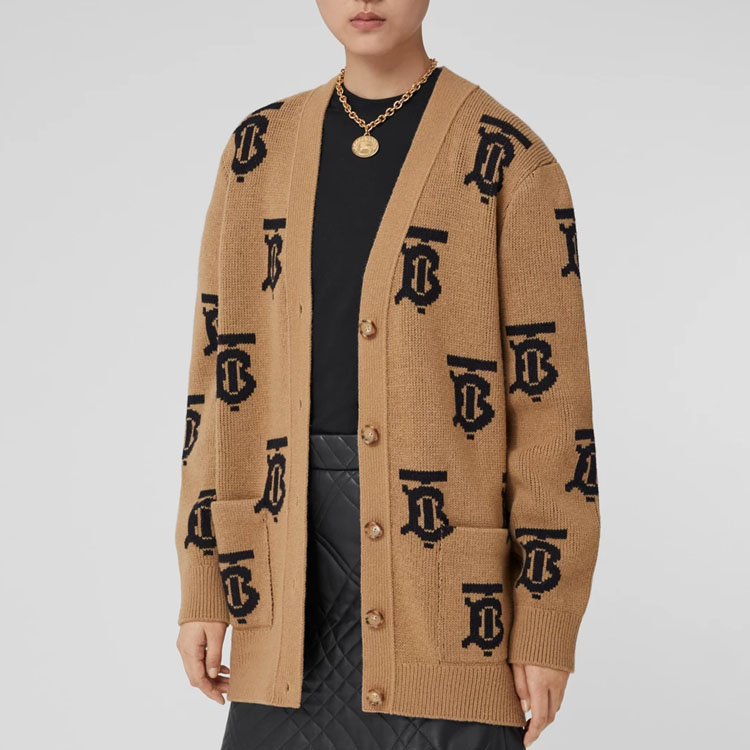 Lookbook (Women) Burberry FW22  Logo V-Neck Wool Cardigan Beige 80632081