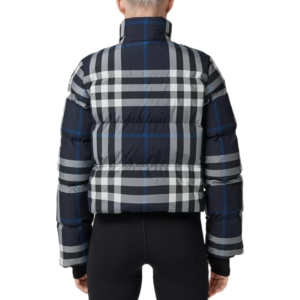 Shop (W) 버버리 FW22 로고 지퍼 체크 숏 다운 자켓 네이비 블루. 80578421