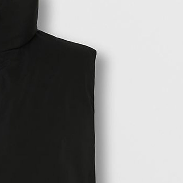 Shop (W) バーバリー FW22 リバーシブル コンステレーションプリント ブラックベスト. 80578891