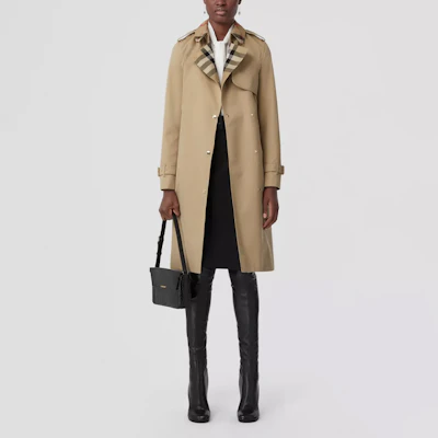 (W) Burberry FW22 卡其色腰帶格紋領風衣外套. 80607351 Lookbook (W) Burberry FW22 卡其色腰帶格紋領風衣外套. 80607351