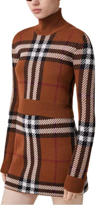 (Women) Burberry FW22 Turtleneck Check Knit Sweater Birch Brown Short Style. 80632211 Purchase (Women) Burberry FW22 Turtleneck Check Knit Sweater Birch Brown Short Style. 80632211