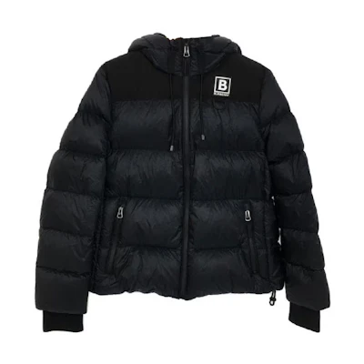 (Women) Burberry FW22 Navy Blue Letter Pattern Hooded Down Jacket. 80613361