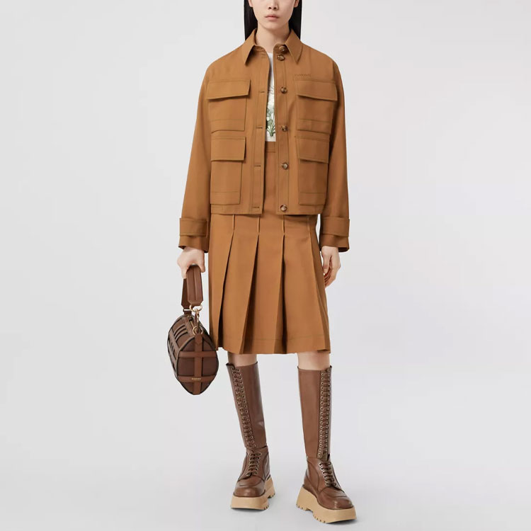 (Women) Burberry FW22 Solid Pleated Side-Zip Casual Long Skirt Women’s Camel Color. 80550371 圖 3