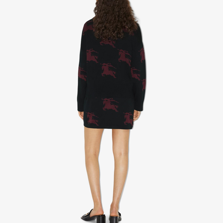 Shop (Women) Burberry FW23  Black Printed Crewneck Knit Long Sleeve Sweater 80718601