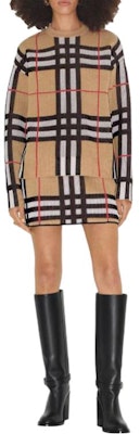 (Women) Burberry FW23 Brown Checkered Crewneck Sweater. 8070354A7026 Shop (Women) Burberry FW23 Brown Checkered Crewneck Sweater. 8070354A7026