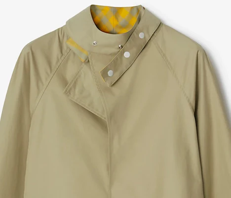 (W) Burberry FW23 Jaket Kasual Hijau Lengan Raglan Warna Solid 80774121 Details for (W) Burberry FW23 Jaket Kasual Hijau Lengan Raglan Warna Solid 80774121