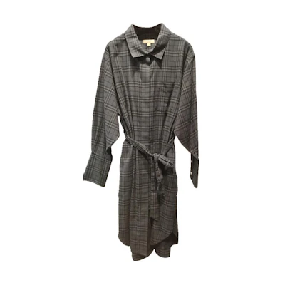 (Women) Burberry FW23 Grey Checkered Mid-Length Long Sleeve Dress. 80699391