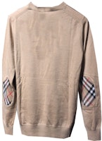 (W) バーバリー FW23 ライトブラウン 無地 ニット クルーネック 長袖セーター 80750171 Lookbook (W) バーバリー FW23 ライトブラウン 無地 ニット クルーネック 長袖セーター 80750171