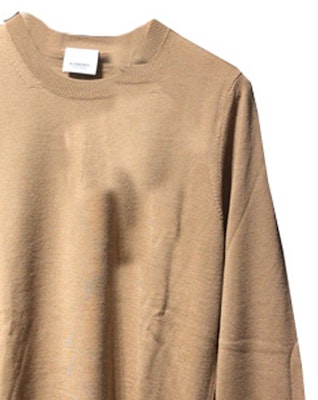 (W) Burberry FW23 Baju Sejuk Lengan Panjang Warna Coklat Muda Knit Crewneck 80750171 Details for (W) Burberry FW23 Baju Sejuk Lengan Panjang Warna Coklat Muda Knit Crewneck 80750171