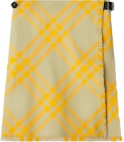 (Women) Burberry FW23 Loose Fit Plaid Mini Skirt Yellow. 80772031 (Women) Burberry FW23 Loose Fit Plaid Mini Skirt Yellow. 80772031