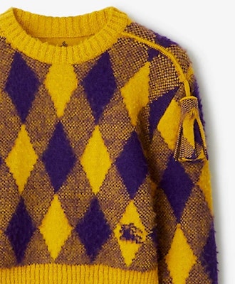 (W) 버버리 FW23 체크 자카드 니트 프린지 스웨터 - 가을 오커 컬러. 80769451 Shop (W) 버버리 FW23 체크 자카드 니트 프린지 스웨터 - 가을 오커 컬러. 80769451