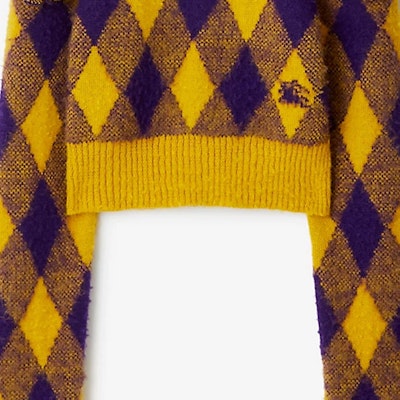 (W) 버버리 FW23 체크 자카드 니트 프린지 스웨터 - 가을 오커 컬러. 80769451 Details for (W) 버버리 FW23 체크 자카드 니트 프린지 스웨터 - 가을 오커 컬러. 80769451