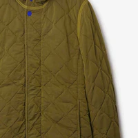 Sizing (W) Burberry FW23 Jaket Berhud Quilted Hijau 80838061