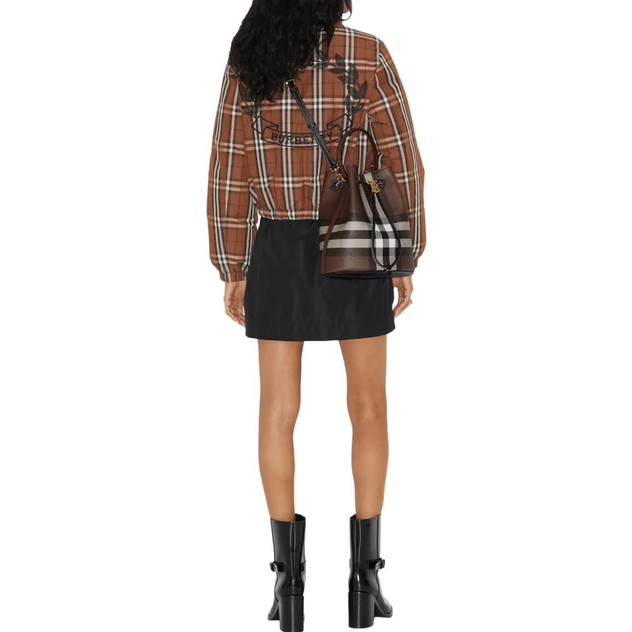 Shop (W) Burberry FW23 棕色格紋短版羽絨外套 80740341