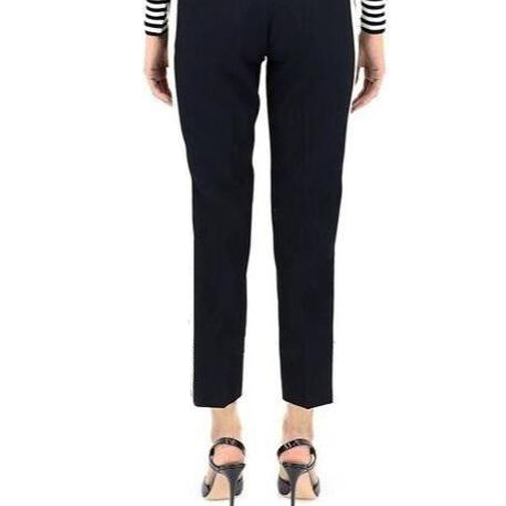 Sizing (W) Pantalones Negros Burberry FW23 Rectos Cropped de Color Sólido. 80242741