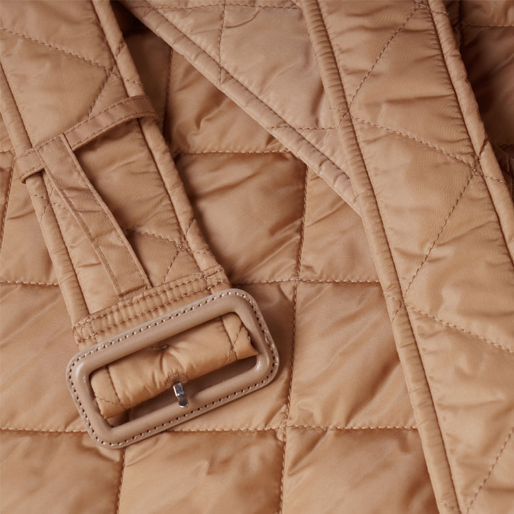 (Women) Burberry FW23 Waist-Tailored Mid-Length Cotton Jacket Beige for Women. 80718421 圖 4