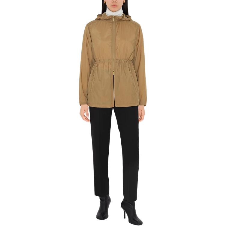 Lookbook (W) 博柏利FW24 米色连帽宽松长袖夹克，配马术徽标。 80953641