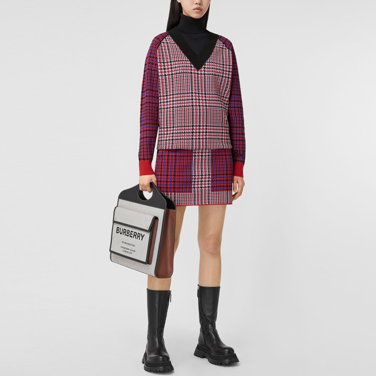 Lookbook (W) バーバリー ハウンドトゥース メリノウール ニットセーター レッド 80378291