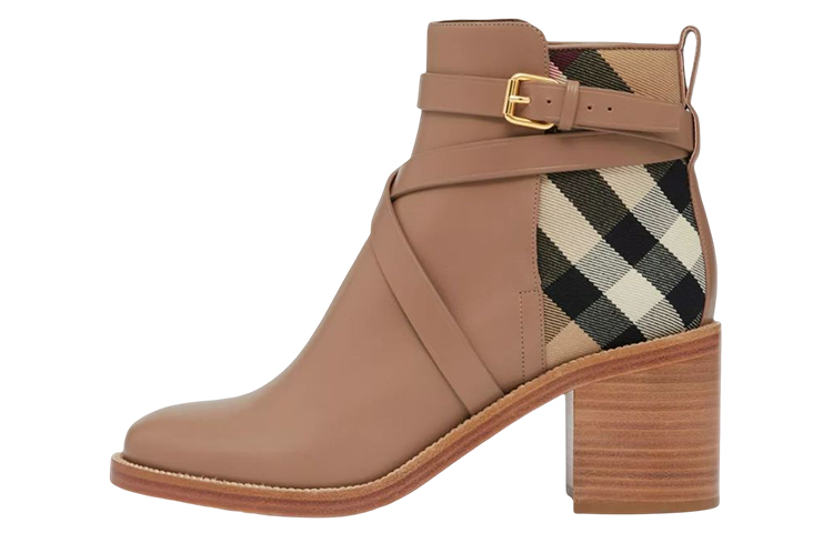 (W) Burberry House Boot 'Wheat'