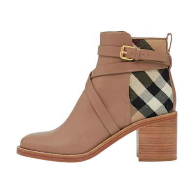 (W) Burberry House Boot 'Wheat'