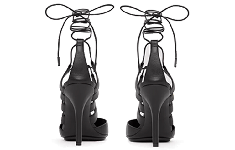 Lookbook (W) Burberry Sepatu High Heels Kulit Cut-Out Tali 'Hitam' 80419481