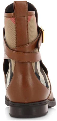 (W) Botas de Cuero Tobilleras Burberry 'Marrón Esencial' 3905882 Lookbook (W) Botas de Cuero Tobilleras Burberry 'Marrón Esencial' 3905882