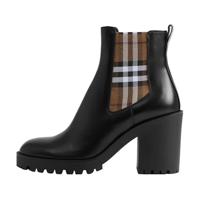 (W) Burberry Leather Chelsea Boots 'Black CMFT'