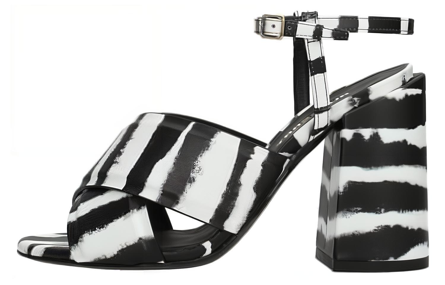 (W) Burberry Leather Open-Toe Block Heel Sandal 'Black and White'