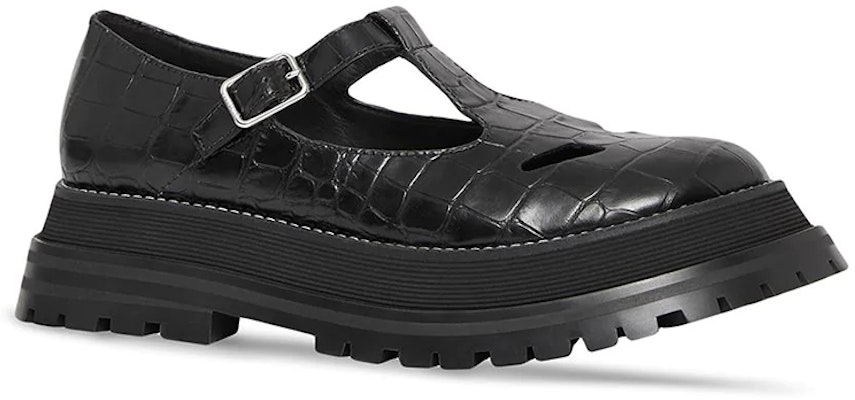 (W) Burberry Sepatu Sneaker Kulit Platform 'Black Fashion' 8035539 Lookbook (W) Burberry Sepatu Sneaker Kulit Platform 'Black Fashion' 8035539