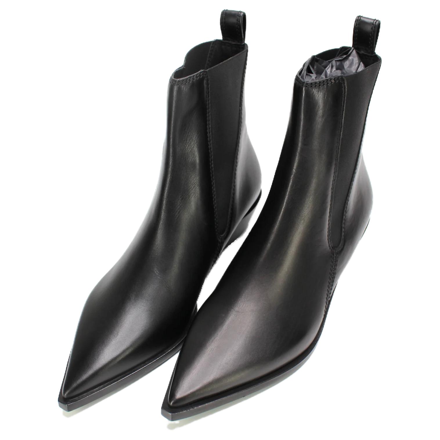 Lookbook (W) 버버리 가죽 첼시 부츠 (블랙) 80352331