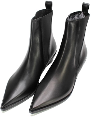 Burberry 巴寶莉 皮革尖頭切爾西靴 女款 黑色 Lookbook Burberry 巴寶莉 皮革尖頭切爾西靴 女款 黑色