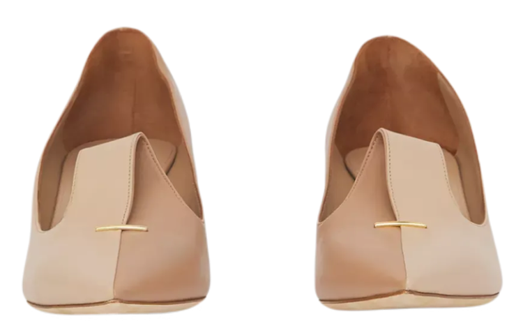 Lookbook (W) バーバリー  ヌードレザー ポインテッドハイヒール
(Bābarī Nūdo Rezā Pointeddo Haihīru) 80506491