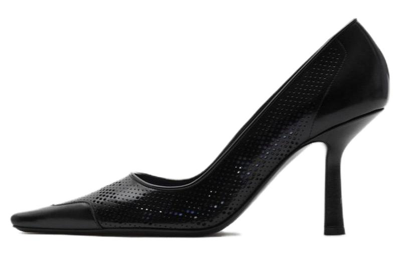 (Women) Burberry Leather Pumps 'Elegant Black Stiletto' 80802781