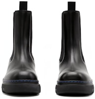 (W) But Chelsea Bertumit Bulat Kulit Burberry 'Hitam' 80753801 Lookbook (W) But Chelsea Bertumit Bulat Kulit Burberry 'Hitam' 80753801