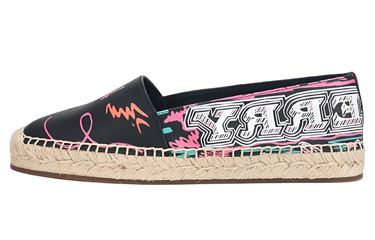 (W) Burberry Loafer 'Graffiti Black'