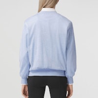 (W) バーバリー ロゴ クルーネック 長袖 ニット セーター ライトブルー 80449591 Purchase (W) バーバリー ロゴ クルーネック 長袖 ニット セーター ライトブルー 80449591