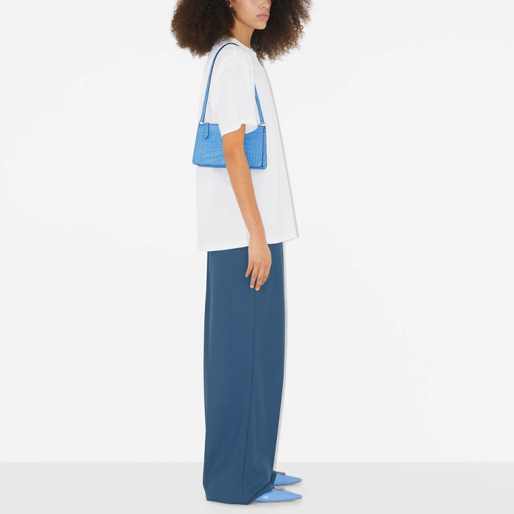 (Women) Burberry Logo Print Crewneck Oversized T-Shirt White  SS23 Drop Shoulder. 80696121 圖 5