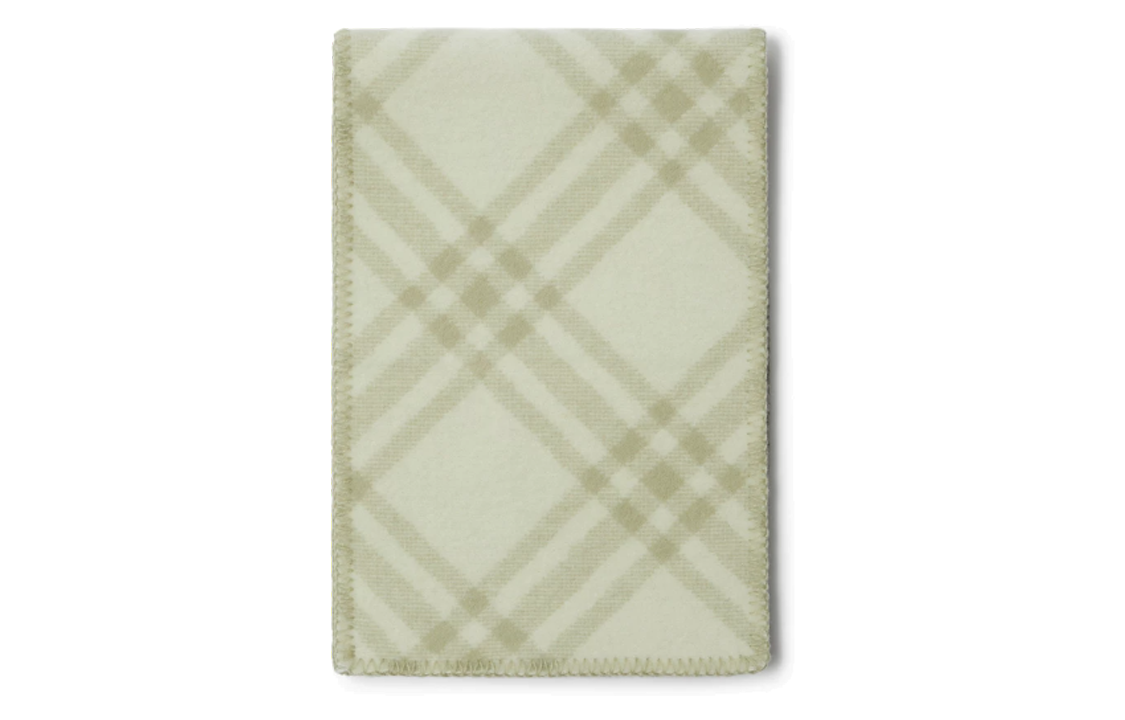 Shop (W) 버버리 로고 울 스카프 여성용 그레이 그린 80792471