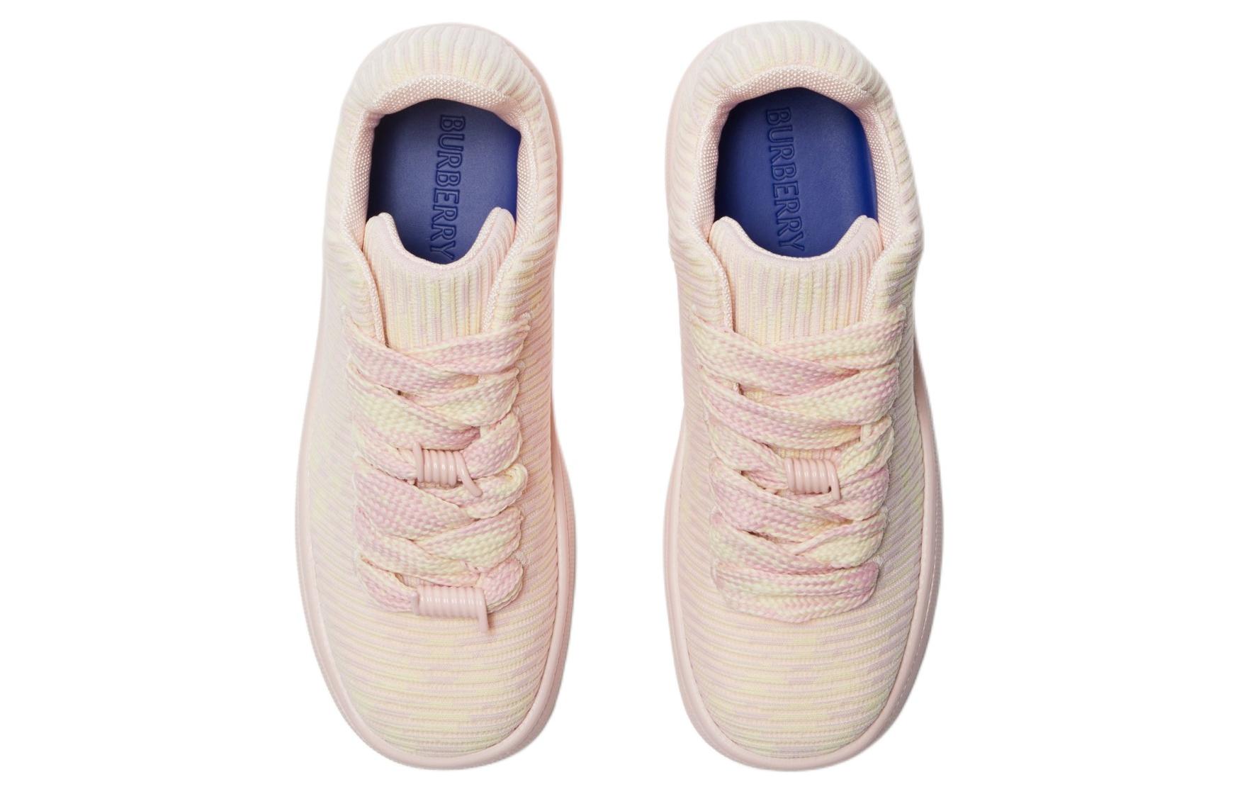 Lookbook (W) Burberry Low Top 'Cómodas Versátiles Rosas' 80817301