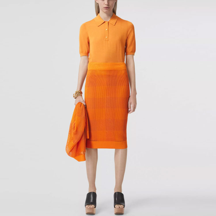 (Women) Burberry Orange Polo Shirt with Solid Color and Letter Print Design. 80433761 圖 4