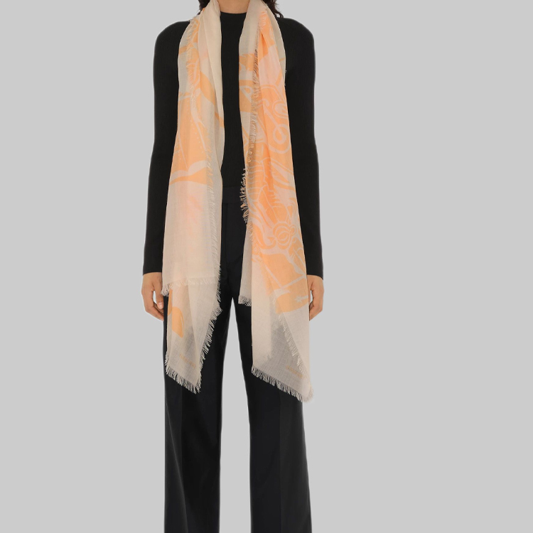 (Women) Burberry Orange Wool Scarf with Knight Pattern Print for Women. 80990981 圖 3
