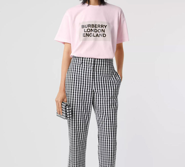 Shop (Women) Burberry Oversize Letter Logo Print Loose Cotton T-Shirt Women Pink 80268821